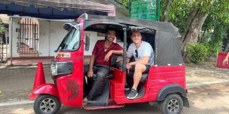 colombo-city-sightseeing-tour-by-tuk-tuk-with-pickup