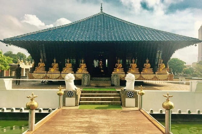 Colombo City Tour And Private Guided - FAQs