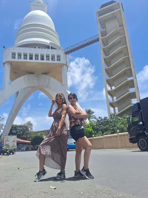 Colombo: City Tour by Tuk Tuk - All Entrance fees Included - FAQ  