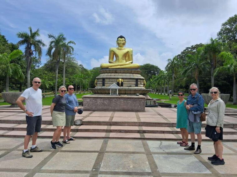 colombo-city-tour-by-tuk-tuk-with-hotel-pickup-and-drop-off