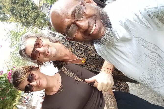 Colombo City Tour By TukTuk Style Morning and Evening - Stop 1: Galle Face Green