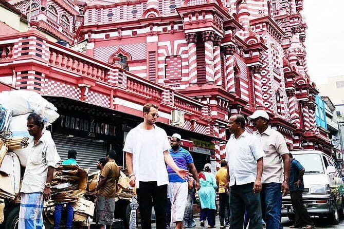 Colombo City Tour With Mahaweli - FAQ