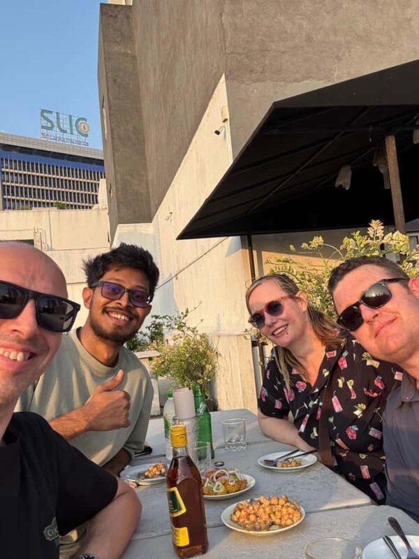 Colombo: Dodgy Bar Tour with Local Snacks and Drinks - Practical Details & Value