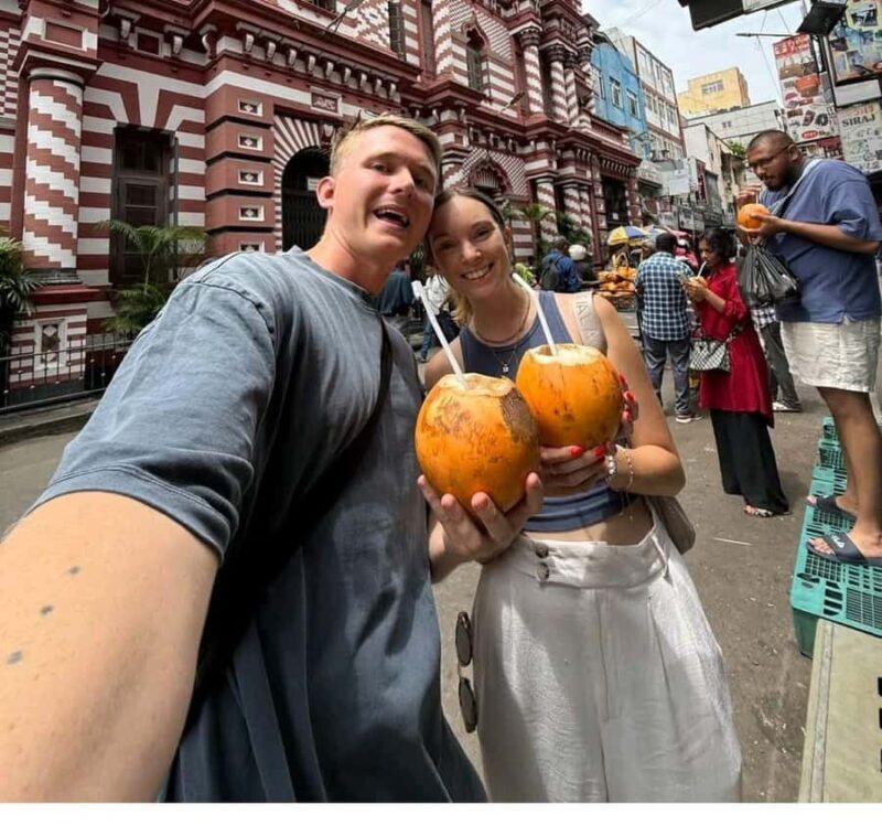 Colombo Express Street Food Tour with 10 + Tastings - Discovering Colombo’s Flavors: A Complete Look at the Street Food Tour