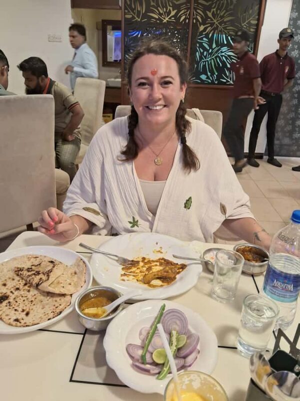 Colombo Food Tasting & City Tour By TUK TUK ( Food Include ) - Key Points