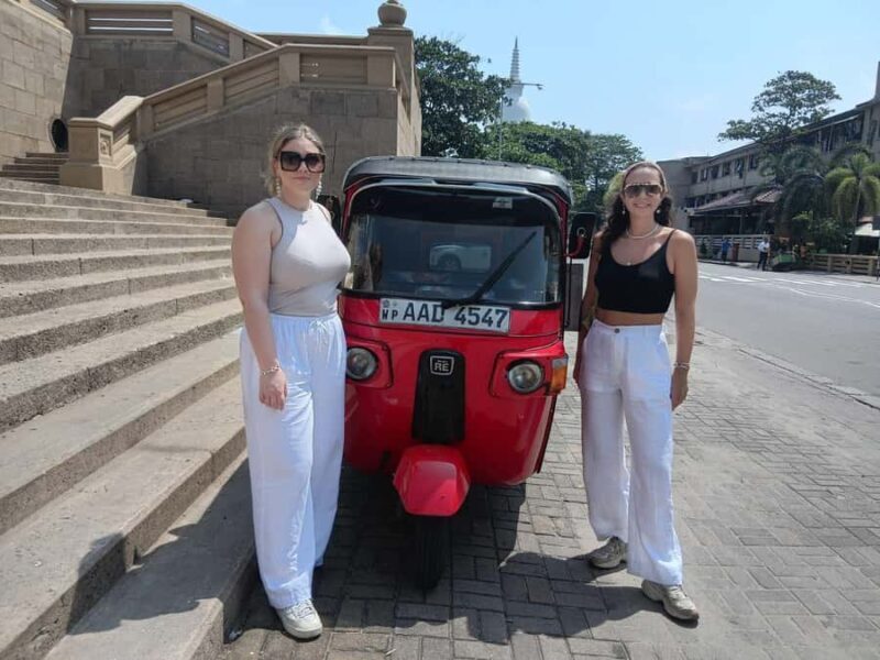 Colombo: Highlights City Tour by Tuk-Tuk with Private Guide - Key Points