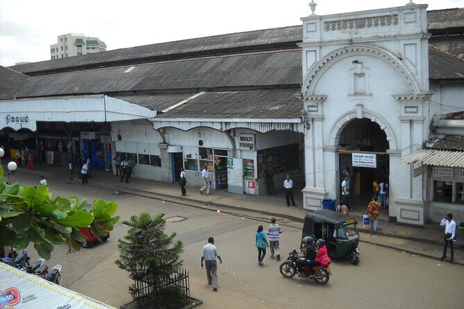 Colombo Port Shore Excursions Panoramic Colombo City By Tuk Tuk. - FAQ