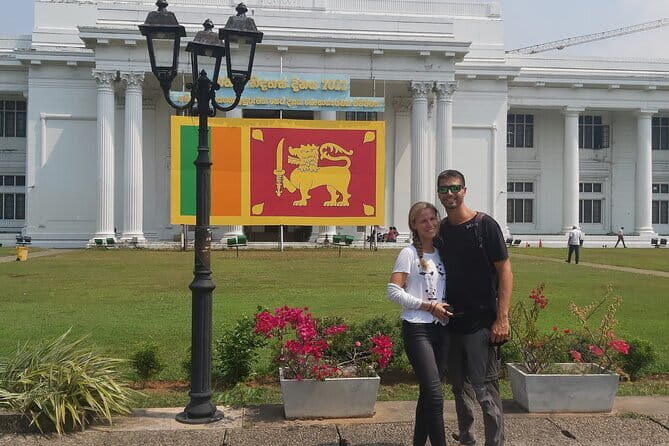 Colombo Private City Tour by Tuk Tuk - Key Points