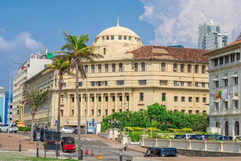 Colombo: private city tour from Negombo with hotel transfers - Additional Temples and Final Stops