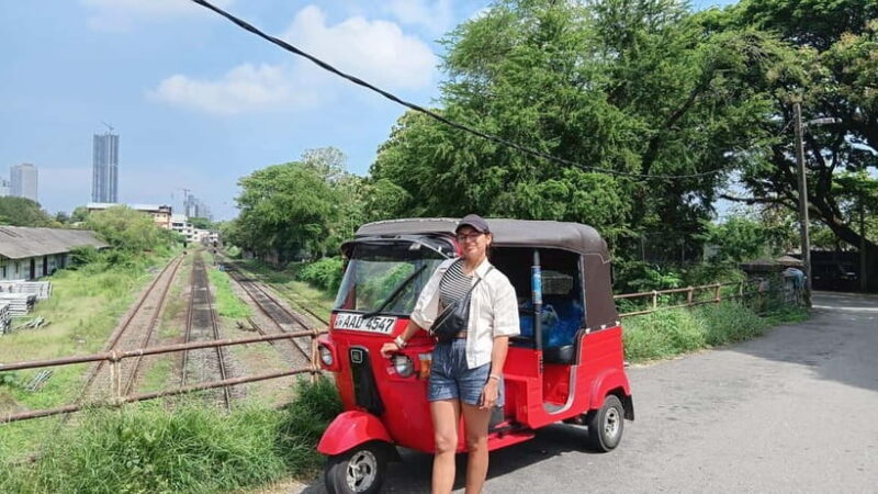 Colombo Private Guided City Tour by Tuk Tuk - All Inclusive - Key Points