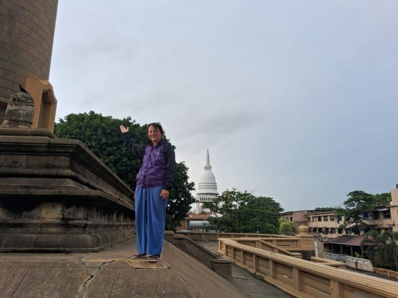 Colombo: Private Guided City Tour by Tuk Tuk - Who Should Book This Tour?