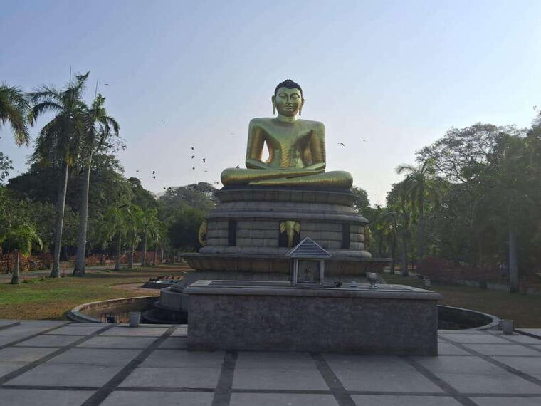 colombo-private-tuk-tuk-city-tour-included-hotel-pickup