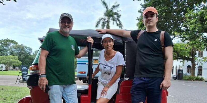 Colombo: Private Tuk-Tuk City Tour with All Entry Fees - Who Should Consider This Tour?