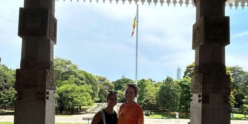colombo-private-tuk-tuk-street-food-tour-with-sightseeing