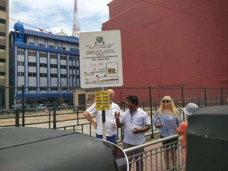 colombo-sightseeing-private-tour-by-tuk-tuk-morningorevening