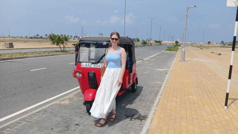 colombo-sightseeing-private-tour-by-tuk-with-hotel-pickup