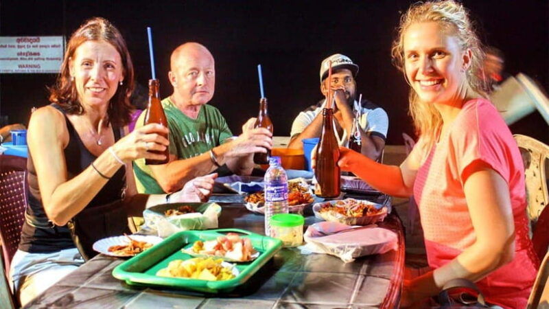 colombo-the-tastiest-private-street-food-tour-by-tuk-tuk