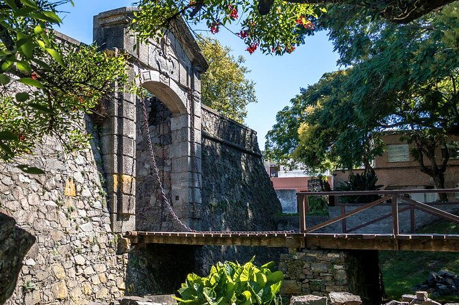 colonia-de-sacramento-from-buenos-aires