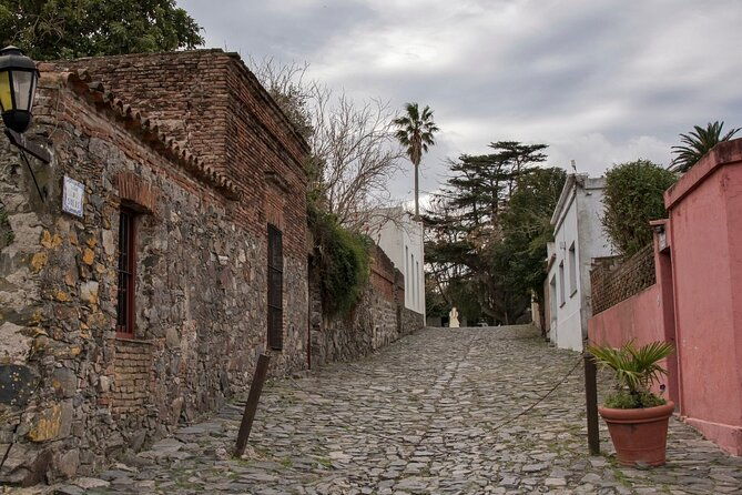 colonia-del-sacramento-from-buenos-aires-full-day