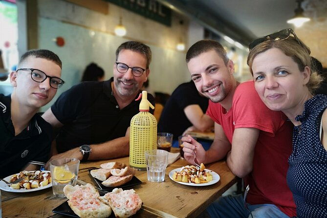 colonia-guell-casa-vicens-skip-the-line-ticket-private-tour