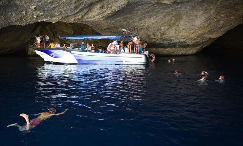 Colonia Sant Jordi: Sunset Boat Tour to Cabrera Island - Itinerary Breakdown