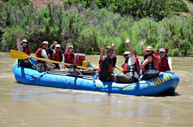 colorado-river-rafting-afternoon-half-day-at-fisher-towers