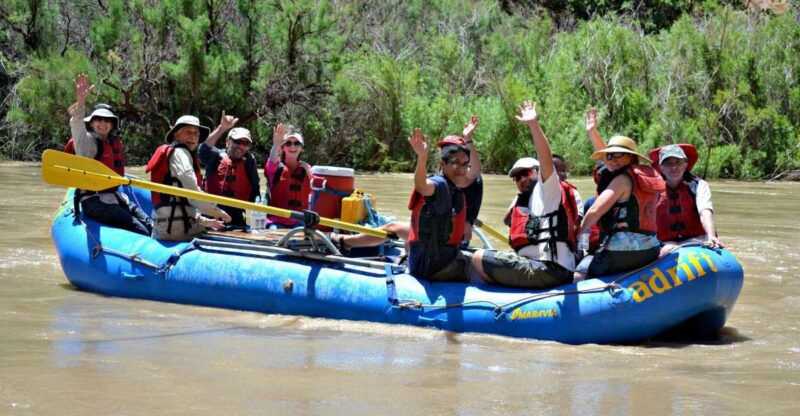 colorado-river-rafting-afternoon-half-day-at-fisher-towers