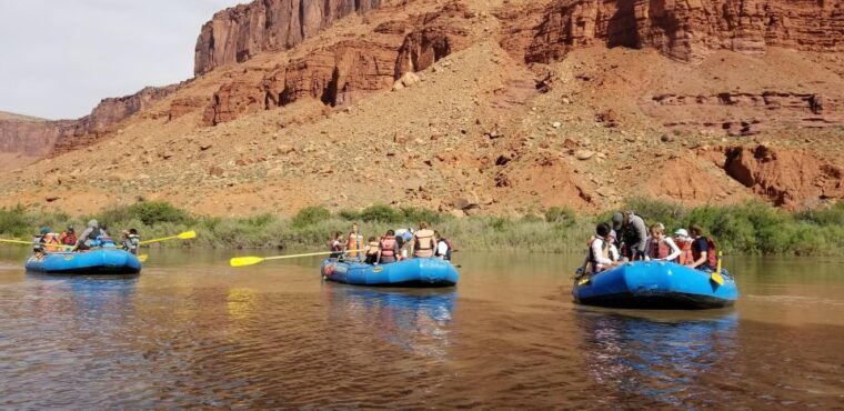 colorado-river-rafting-afternoon-half-day-at-fisher-towers