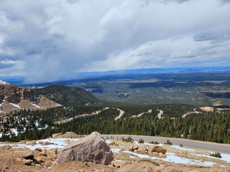 colorado-springs-pikes-peak-luxury-jeep-tour