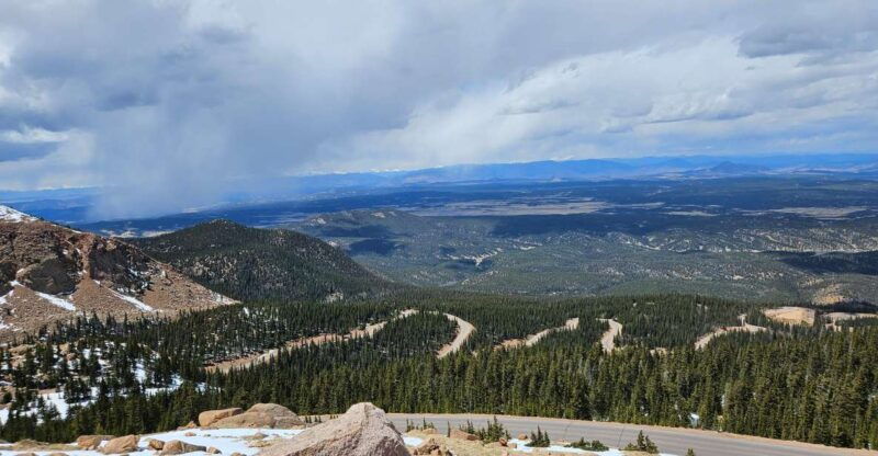 colorado-springs-pikes-peak-luxury-jeep-tour