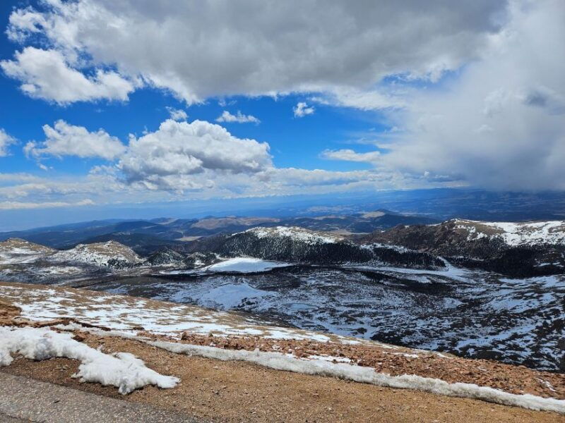 colorado-springs-pikes-peak-luxury-jeep-tour