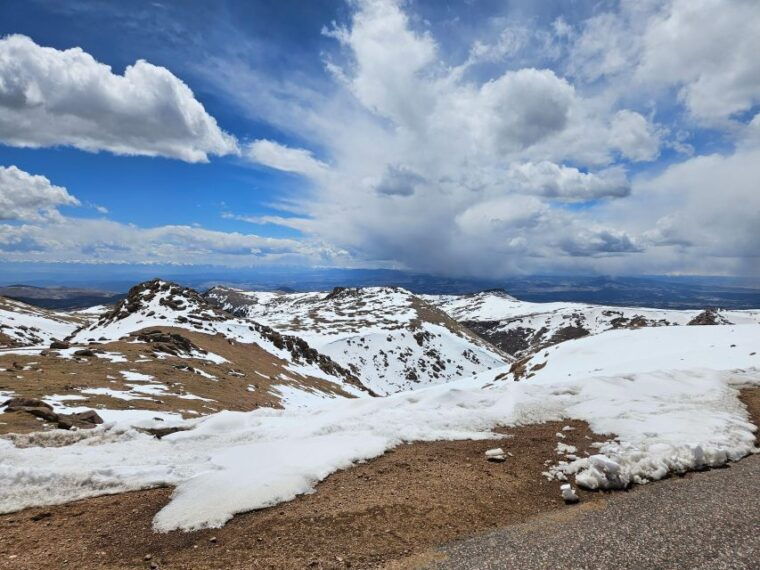 colorado-springs-pikes-peak-luxury-jeep-tour