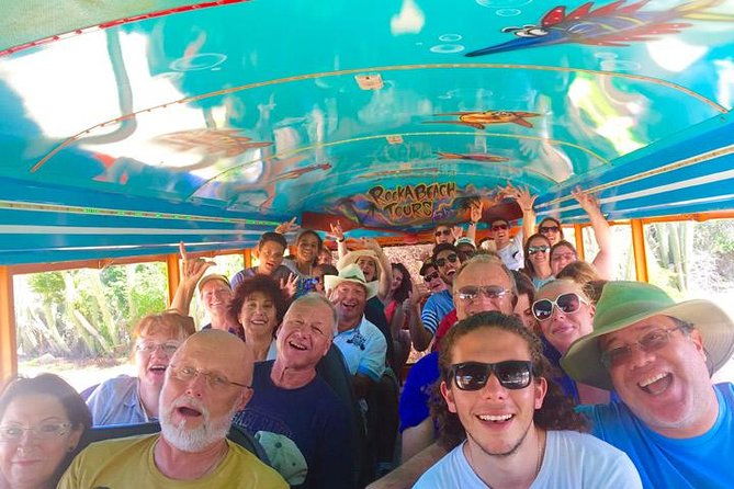 colorful-beach-bus-sightseeing-tour-of-aruba