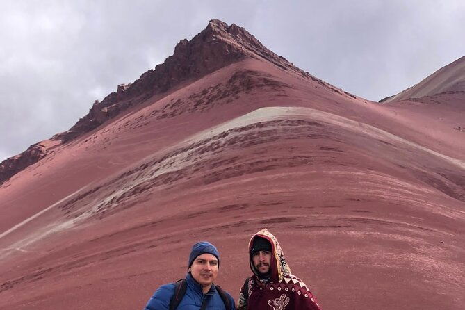 colorful-mountain-adventure-with-a-slightly-steep-hike