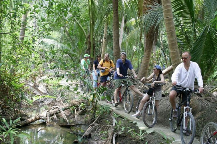 colors-of-bangkok-4-hour-small-group-bike-tour
