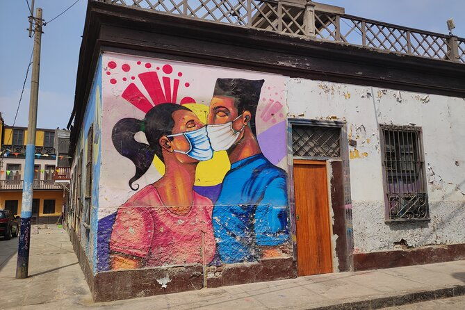 colors-of-barranco-callao-port-including-real-felipe-fortress