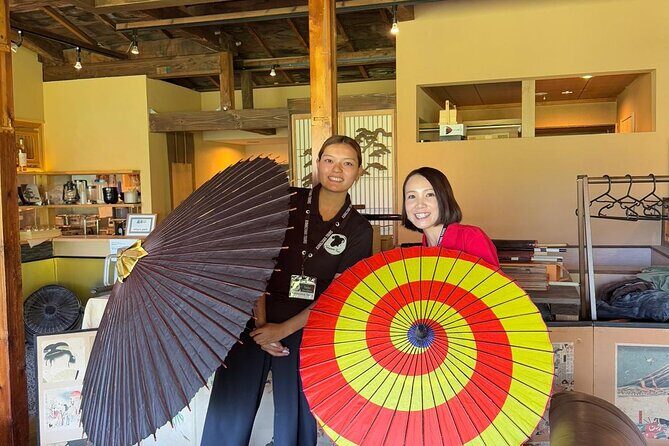 Colors of Kanazawa (Traditional Crafts and Gardens) - Key Points