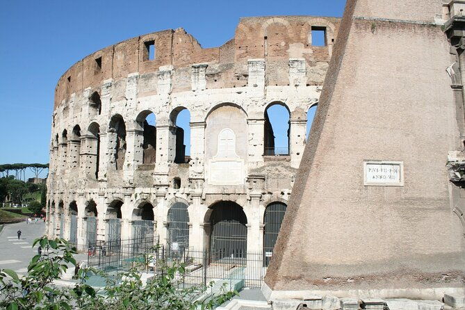 colosseum-ancient-rome-semi-private-up-to-6-people