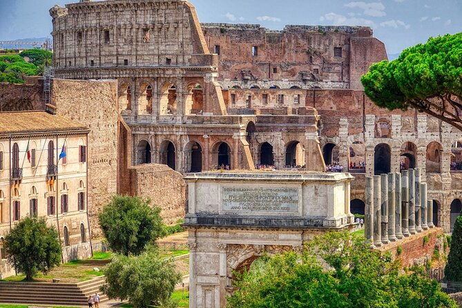 colosseum-and-ancient-rome-small-group-tour-in-rome