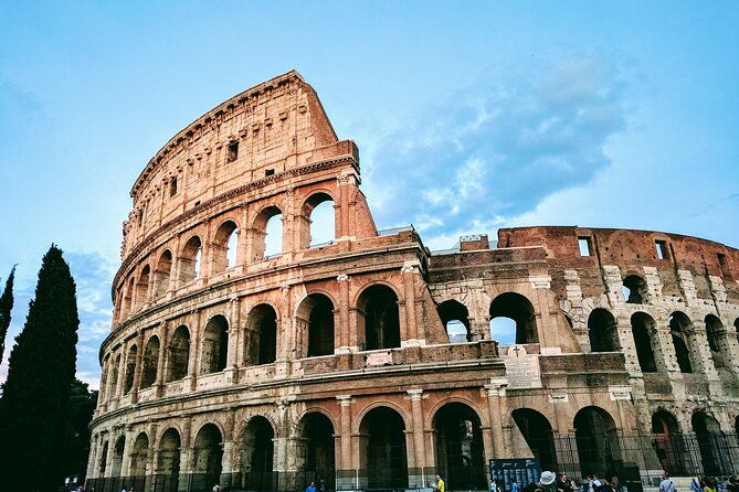 colosseum-and-ancient-rome-small-group-tour-in-rome