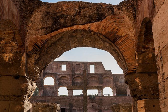 colosseum-arena-and-roman-forum-exclusive-private-guided-tour-2