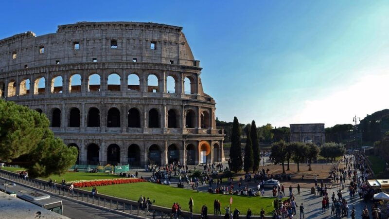 colosseum-arena-exclusive-hosted-entrance-with-audio-tour