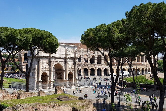 colosseum-arena-floor-and-ancient-rome-semi-private-guided-tour