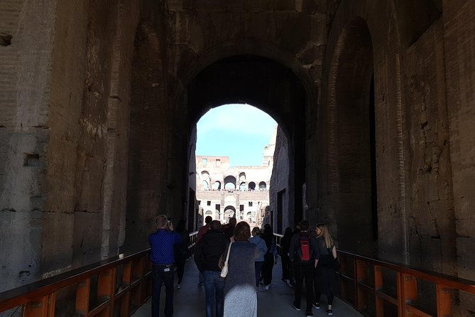colosseum-arena-floor-roman-forum-and-palatine-hill-guided-tour