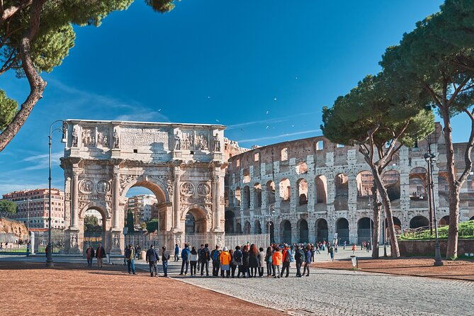 colosseum-arena-roman-forum-and-palatine-hill-guided-tour
