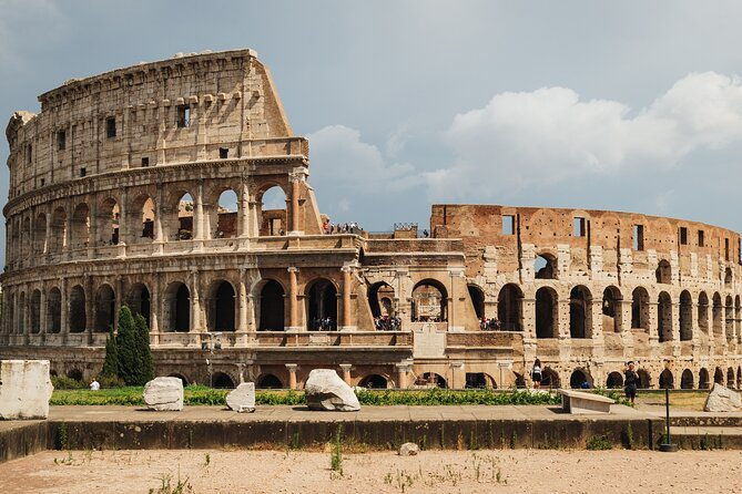 colosseum-exclusive-semi-private-tour-ancient-rome-exploration
