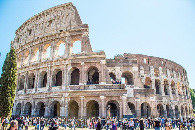 colosseum-forum-trevi-fountain-tour-in-rome-w-gelato-tasting