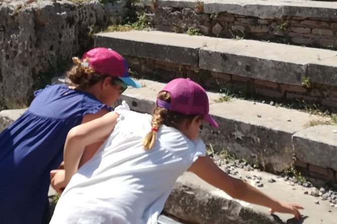 colosseum-forums-ancient-rome-treasure-hunt-for-kids-families-school-groups