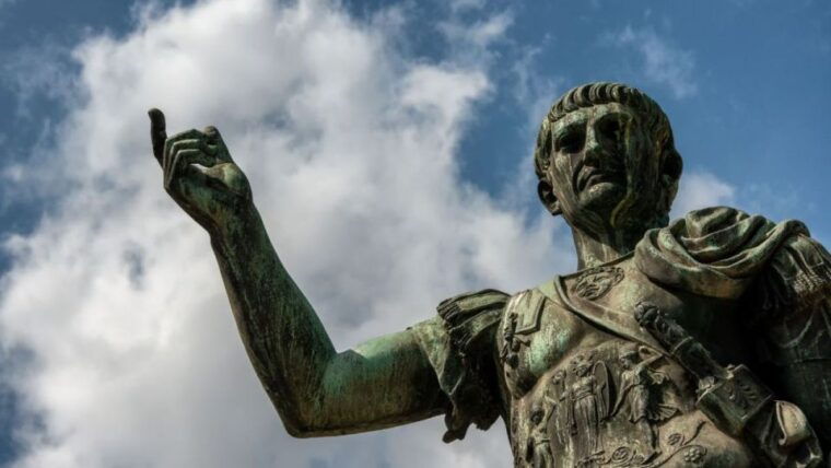 colosseum-gladiators-gate-arena-floor-experience-2