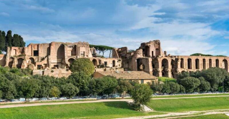 colosseum-guided-tour-with-roman-forum-palatine-entrance